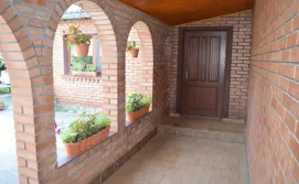 Котедж вул. Лесі Українки, 47