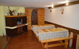 Загальна столова на першому поверсі