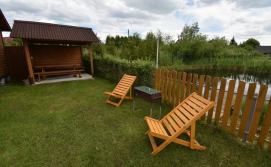 Альтанка та мангал на території