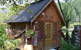 Приватна садиба "Лідія"