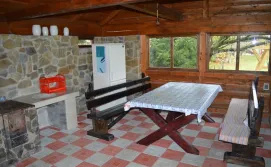 Велика крита альтанка Приватна садиба У Галі