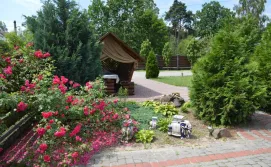 Приватна садиба Околиця №2