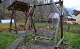 Мангал та гойдалка Приватна садиба Водолій