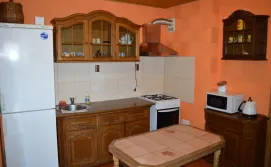 Приватна садиба Околиця №5