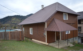 Приватна садиба У Оксани