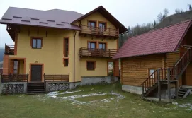 Приватна садиба Ромашка