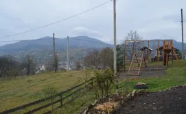 Дитячий майданчик Приватна садиба Гірська вершина