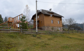 Територія Приватна садиба Гірська вершина