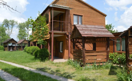 Приватна садиба Гостинний двір №6