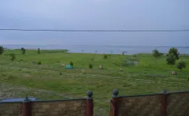 База відпочинку Пулемчанка - Вид на озеро з балкону