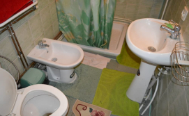 загальний санвузол на поверсі