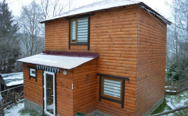 Приватна садиба У Василя на Тростяні