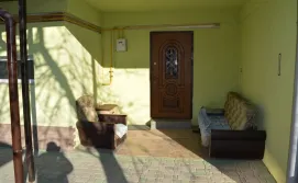 Окремий вхід