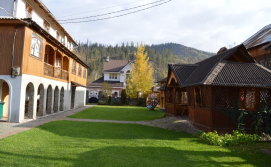 Приватна садиба У Марії під горою - територія