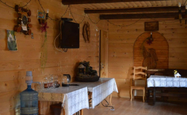 Приватна садиба "Ністру"