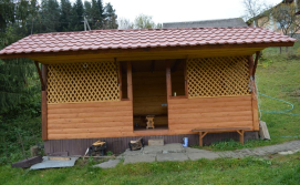 Альтанка на території - Приватна садиба У ДЕМ'ЯНА