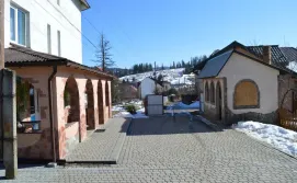 Приватна садиба Гостинна