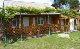 Приватна садиба Під виноградом