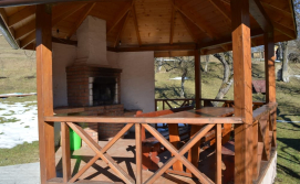 Приватна садиба Гостинна