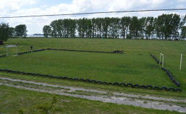 Приватна садиба Білі вітрила №12. Футбольне поле