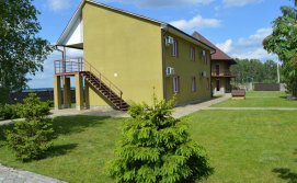 Приватна садиба Білі вітрила №1