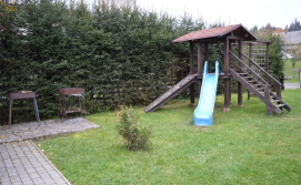 Приватна садиба Анна-Марія 1 - дитячий майданчик