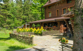 Гостевой двор "Колиба"