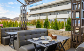 Отель QZONE Family club