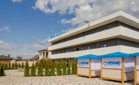 Отель QZONE Family club