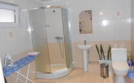 Частная усадьба "Вітерець"