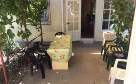 Частный сектор 2 комнаты на 1-м этаже в отдельно стоящем доме