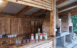 Приватний сектор на березі озера Велике Згоранське