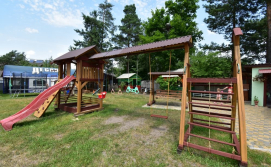 Приватна садиба Гостинне подвір'я