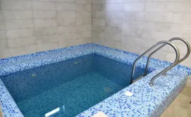 Баня комплексу Боброва Хата