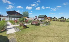 Приватна садиба Квіткова