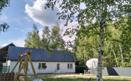 Котедж Березовий світанок