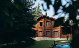 Котедж Маєток Ліс і Гори