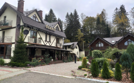 Приватна садиба Оберіг