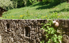 Приватна садиба У Івана Під Липами