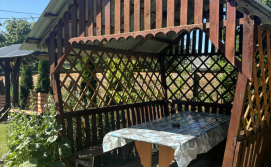 Приватний сектор Orange House