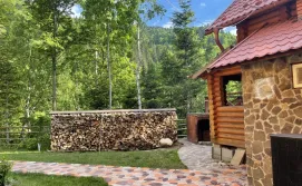 Котедж "Villa Затишна"