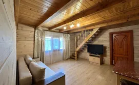 Приватна садиба Sakura