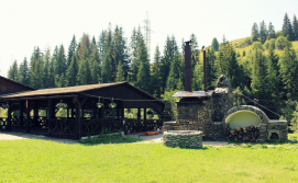 Готель Аратта