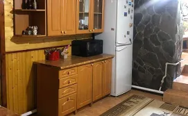 Приватна садиба У Софії під Тростяном