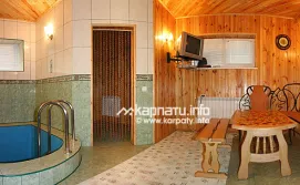 Приватна садиба Новинка