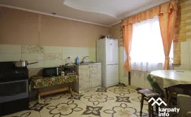 Приватна садиба Сяйво Карпат