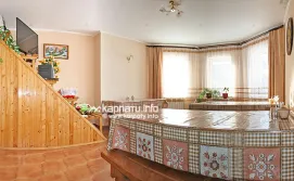 Приватна садиба Вікторія