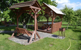 Приватна садиба Яна