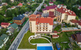 Готель ТуСтань