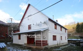 Приватна садиба Краса Карпат